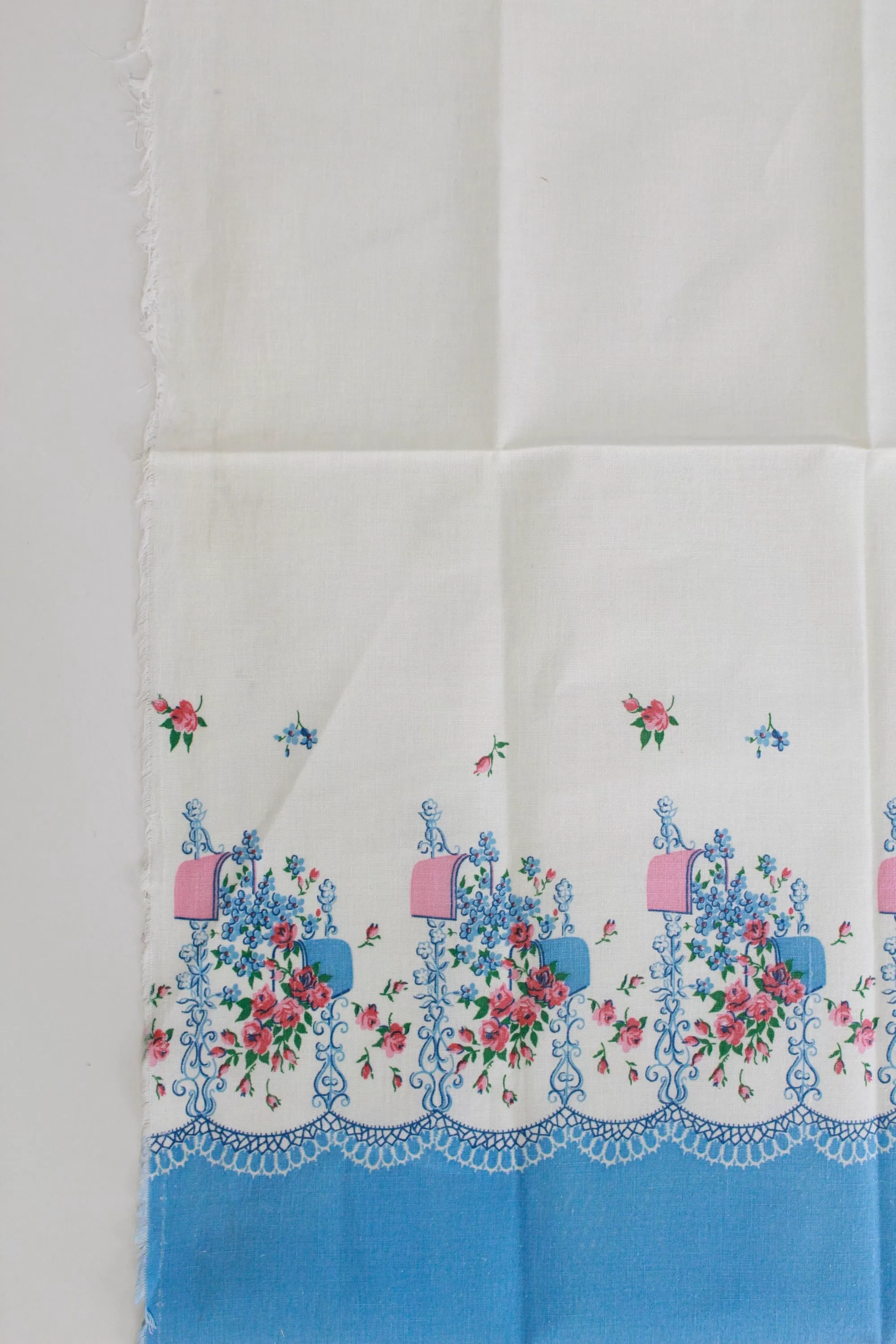 1940s Border Print Feedsack, Blue and Pink Flowers, Cotton Sewing Fabric