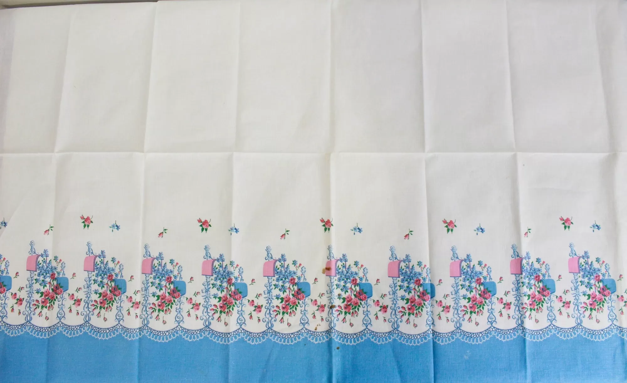 1940s Border Print Feedsack, Blue and Pink Flowers, Cotton Sewing Fabric