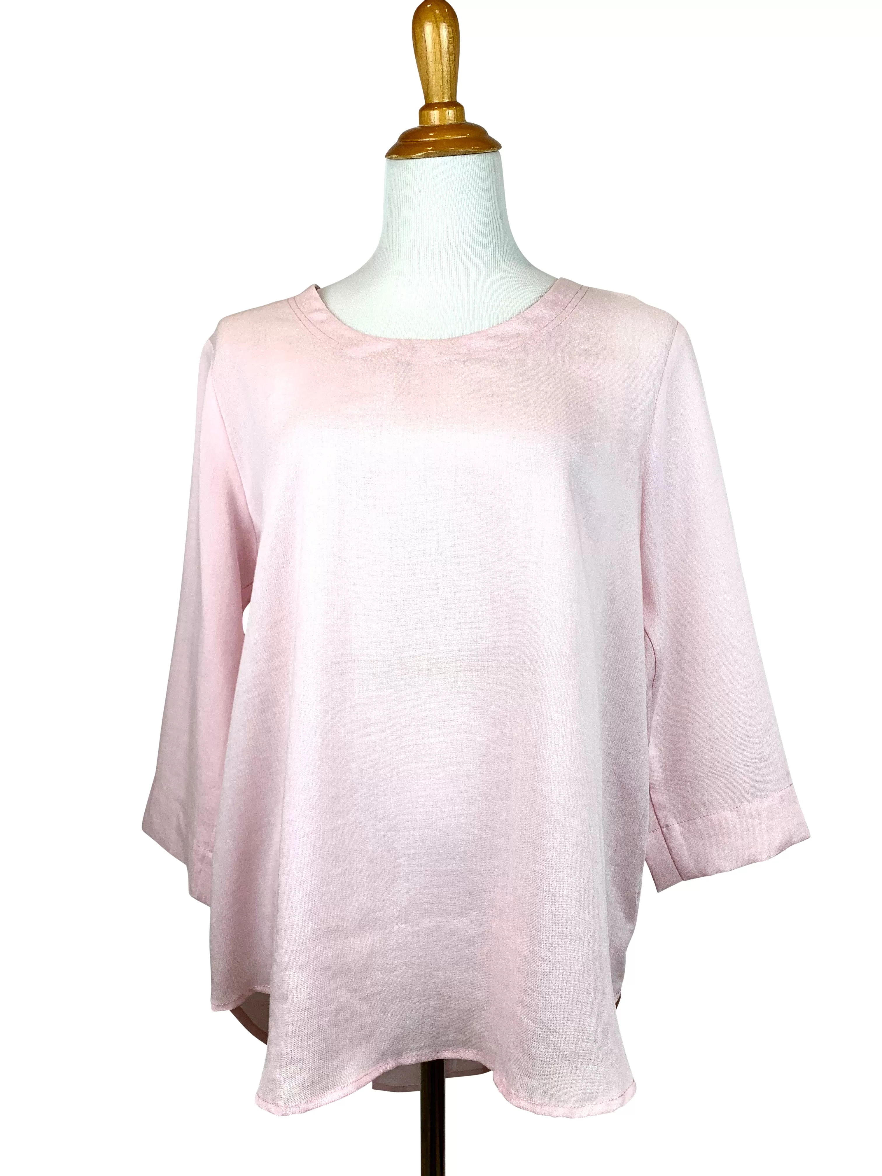 AA210 - Anastasia Linen Pullover w/ Pleated Back