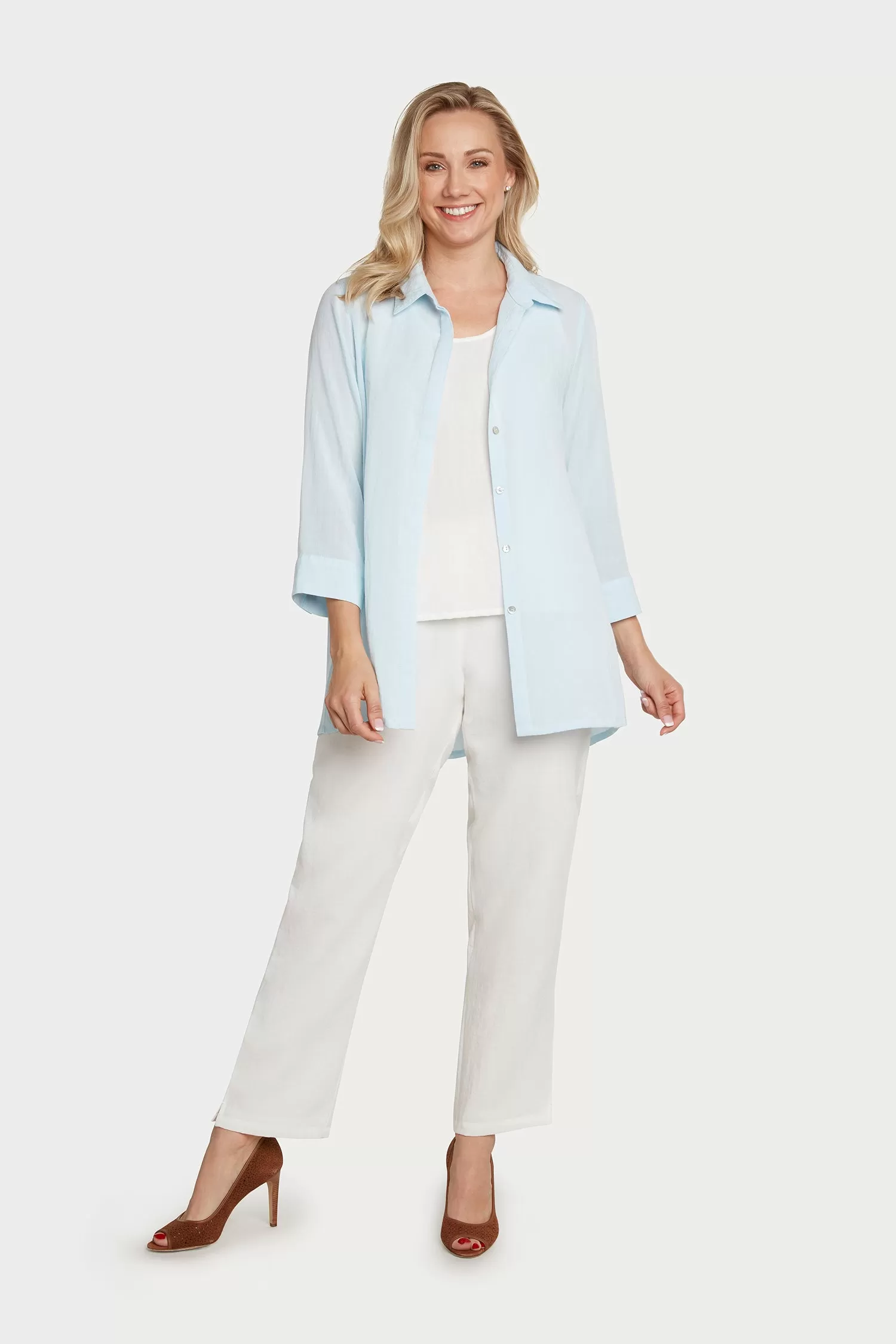 AA228 - Anna Marie Linen Blouse