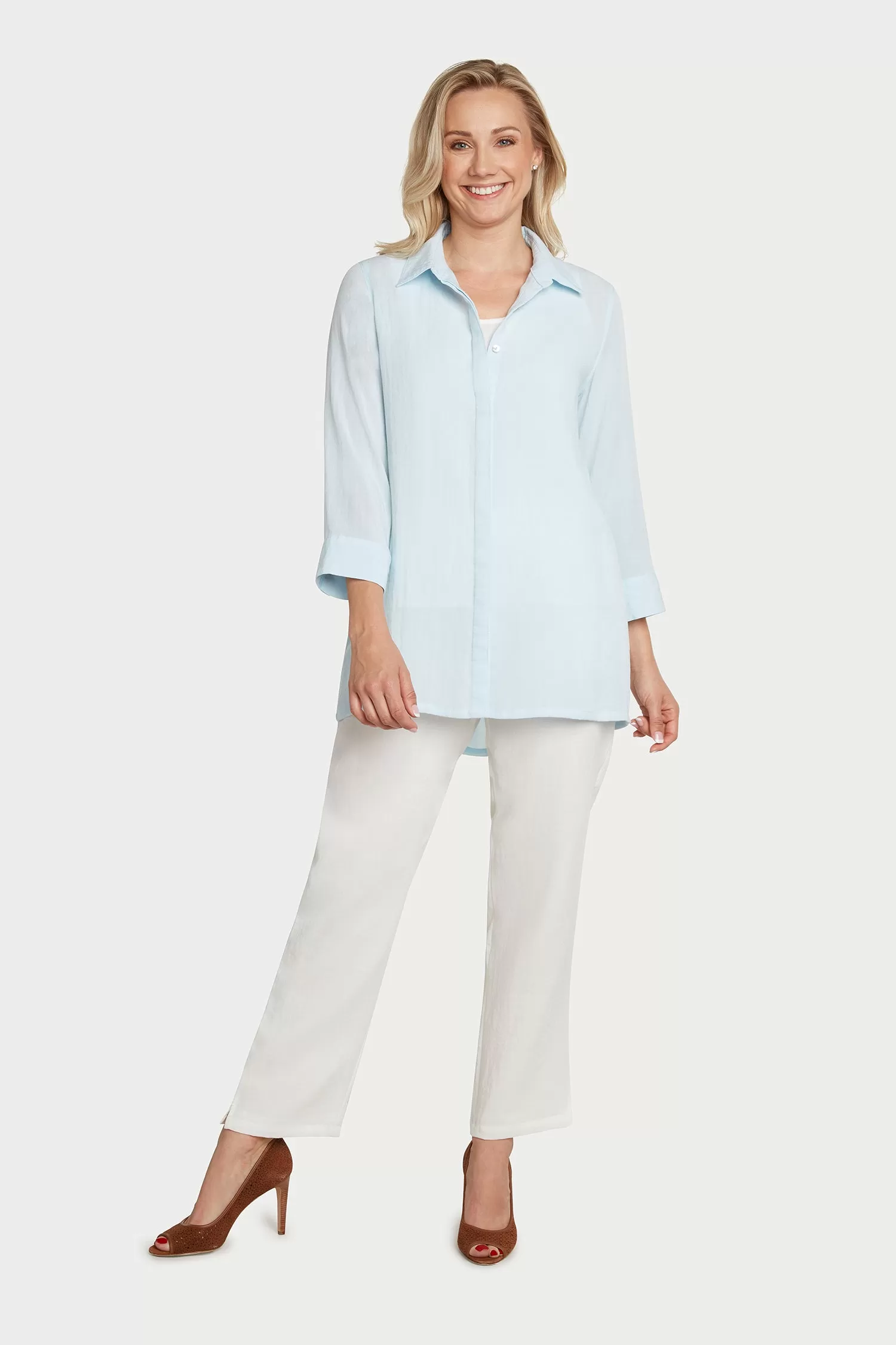 AA228 - Anna Marie Linen Blouse