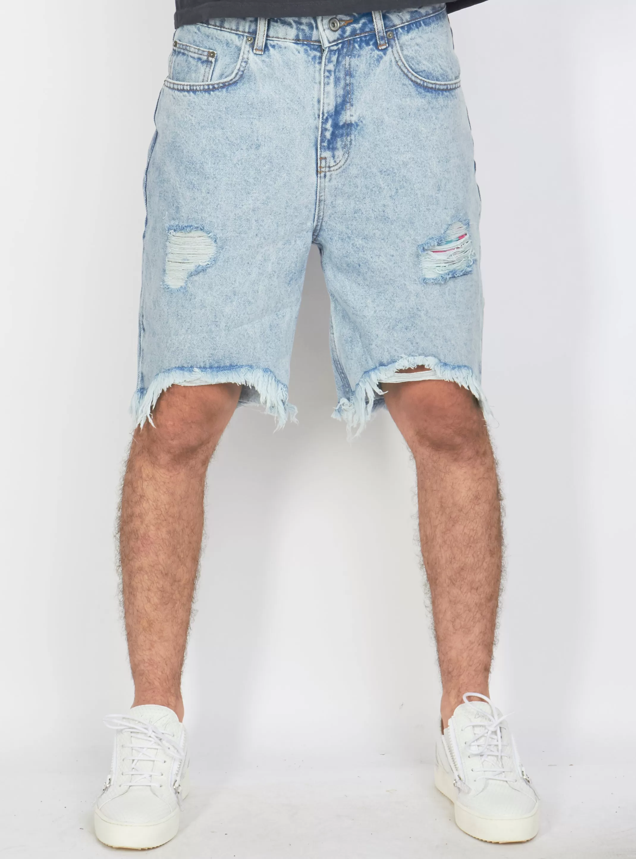 Buyer's Choice Denim Shorts - Ripped Knee - Light Wash - R 4126