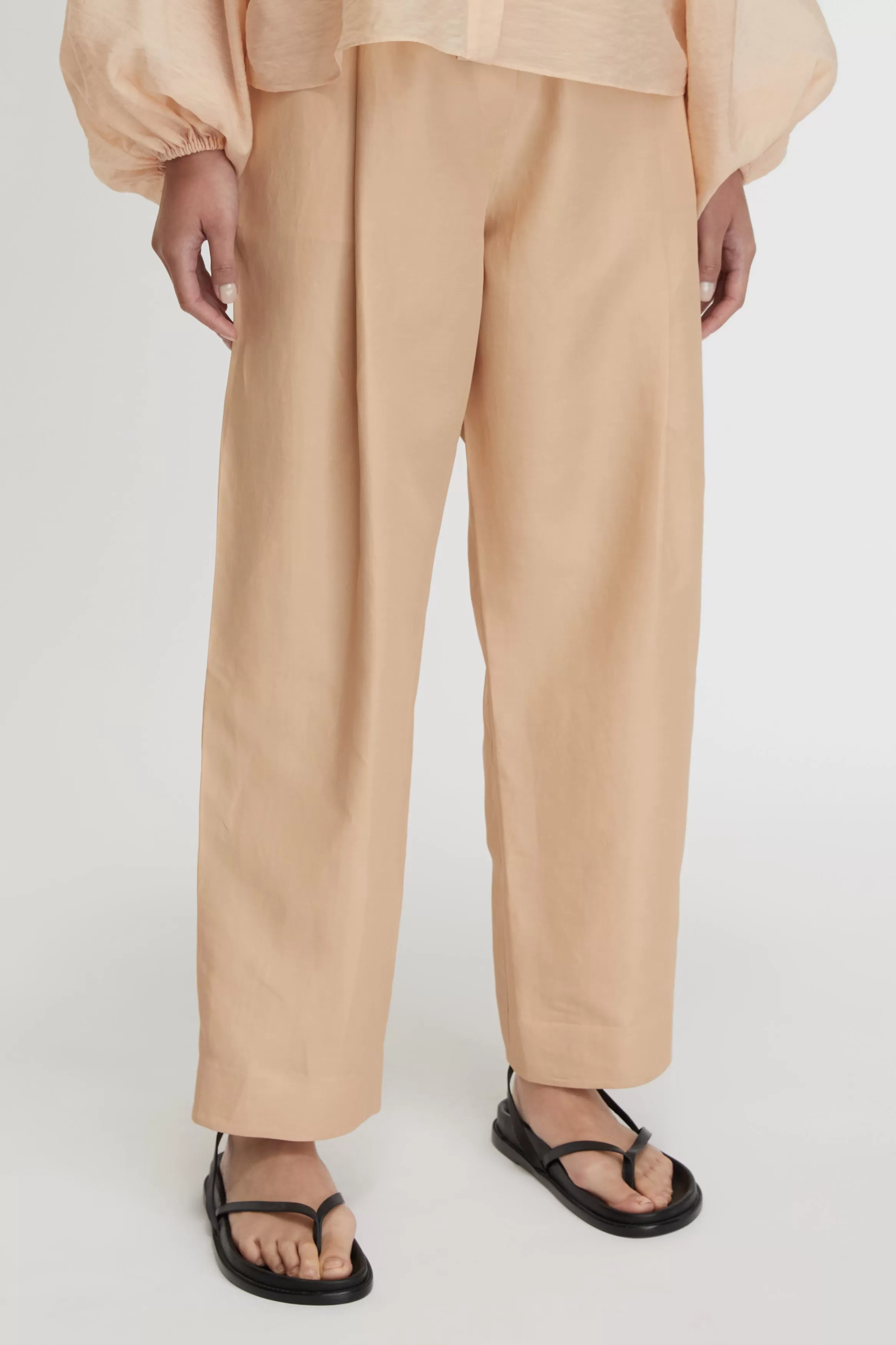 Lennox Pleat Pant