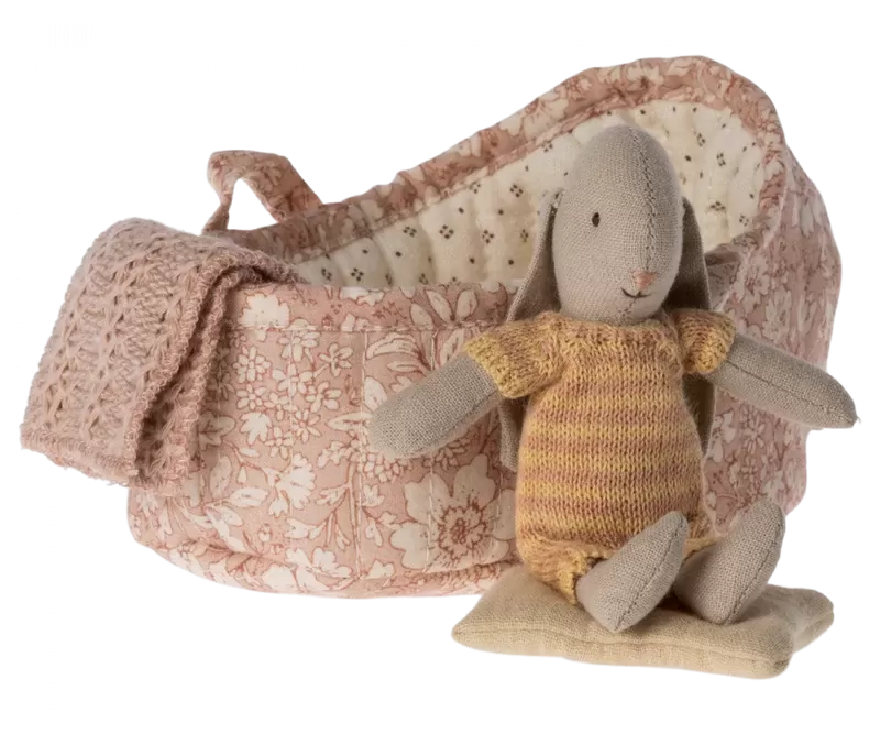 Maileg :: Bunny in Cot, Micro