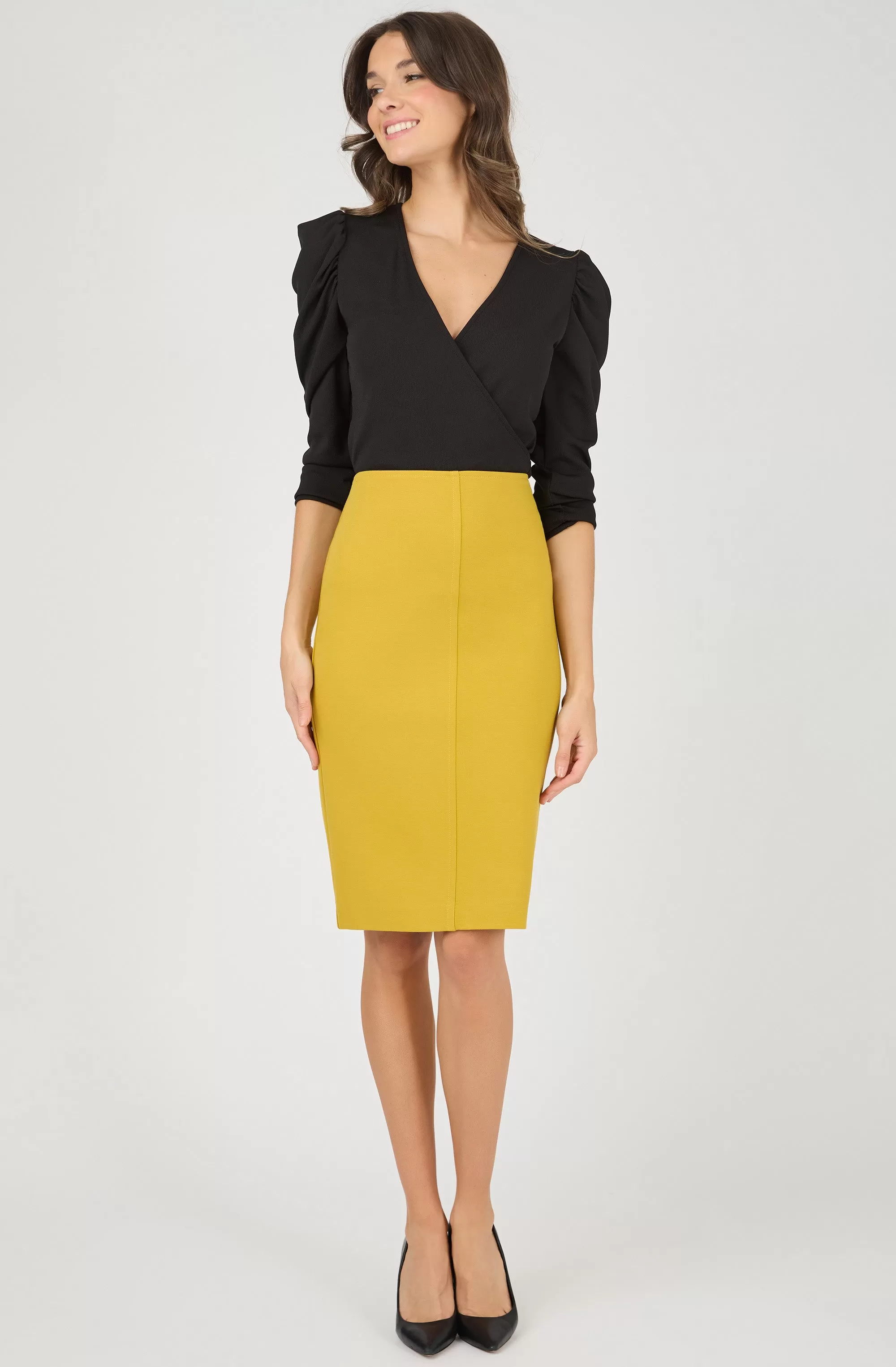 Middle Seam Fitted Pencil Skirt