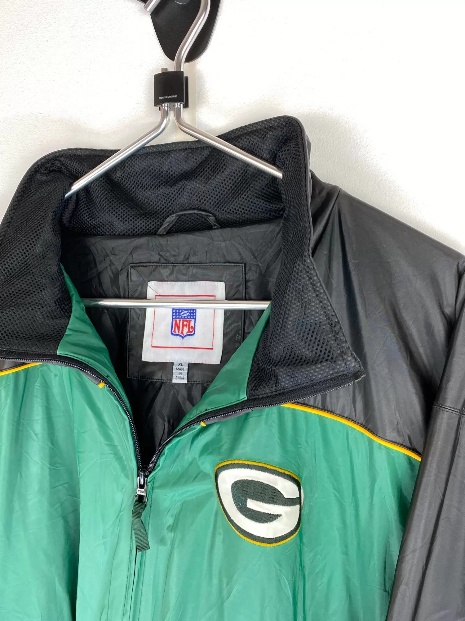 NFL Packers Embroidered Heavy Rain Coat (XL)