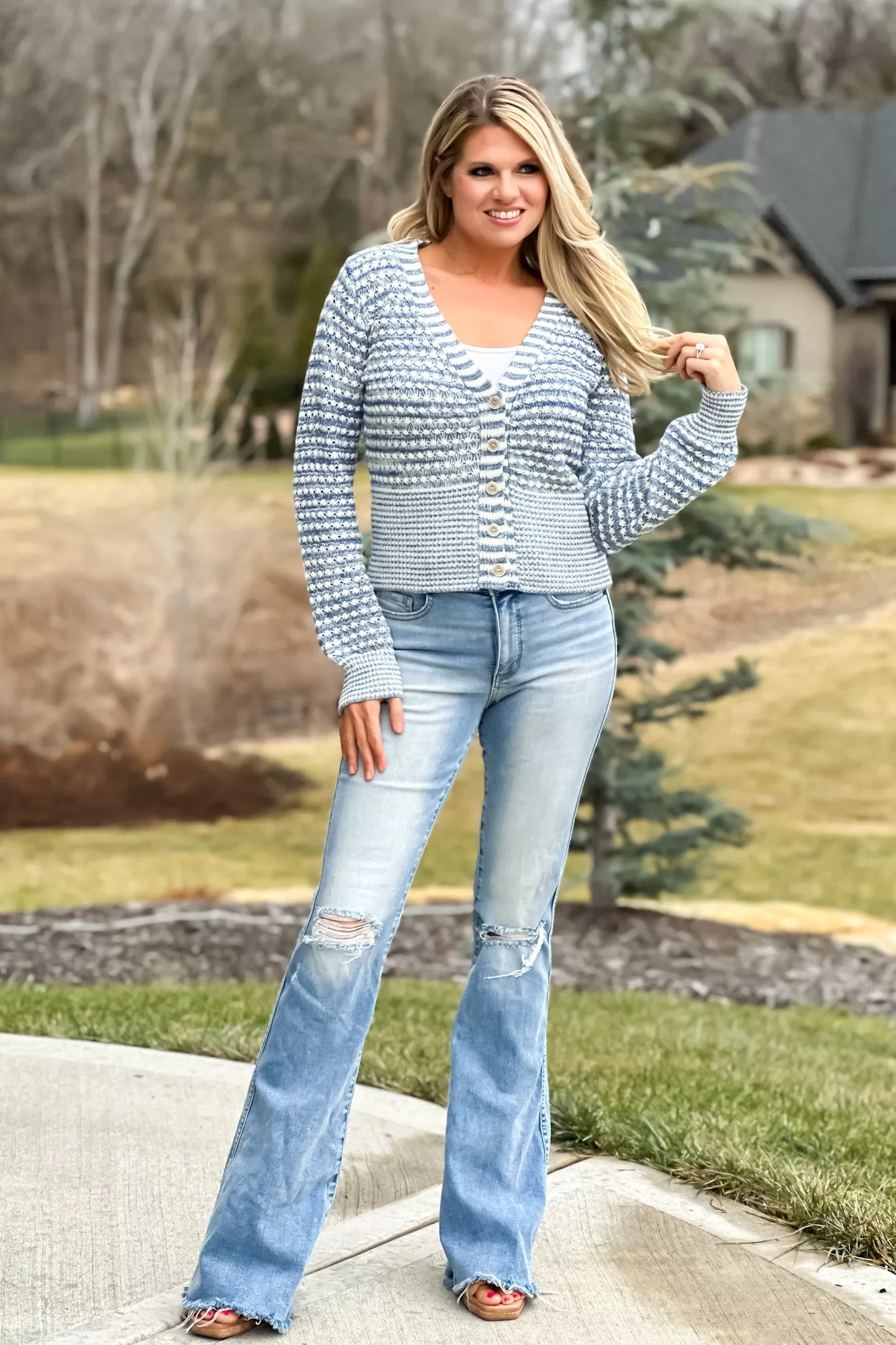 Springtime Breezy Striped Cardigan : IVORY/BLUE